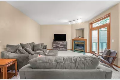 17800 Townline Road, Minnetonka, MN 55345 - Photo 5