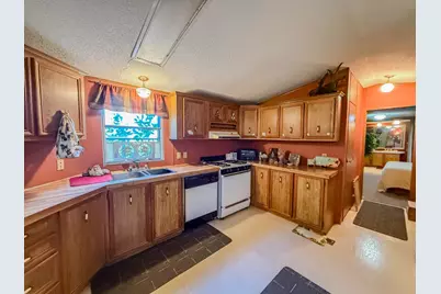 18413 60th Street SW, Prinsburg, MN 56281 - Photo 43