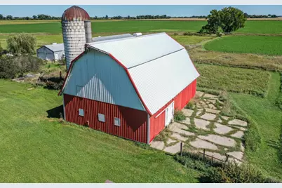 18413 60th Street SW, Prinsburg, MN 56281 - Photo 5