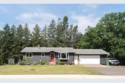 113 N Hawthorn Street, Royalton, MN 56373 - Photo 1