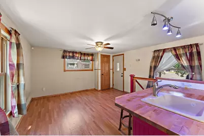 2184 Minnehaha Avenue E, Saint Paul, MN 55119 - Photo 3