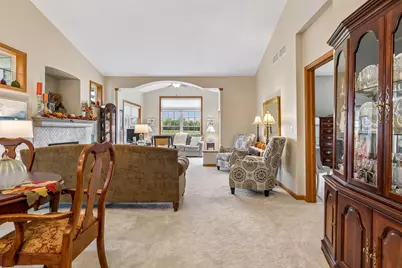 516 Holly Lane N, Oakdale, MN 55128 - Photo 17