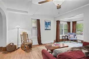 2017 22nd Ave NE, Minneapolis, MN 55418 - Photo 11