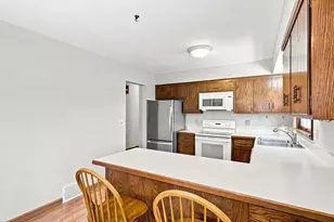7158 Upper 139th St W, Apple Valley, MN 55124 - Photo 7