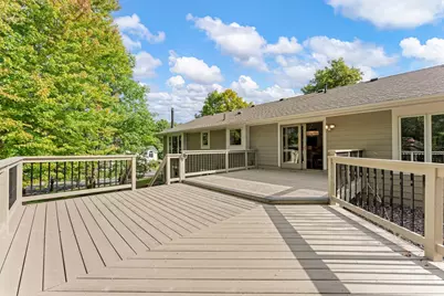 940 Trail Court, Eagan, MN 55123 - Photo 11