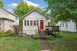 862 21st Ave SE, Minneapolis, MN 55414 - Photo 1