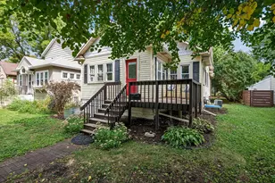 862 21st Ave SE, Minneapolis, MN 55414 - Photo 1