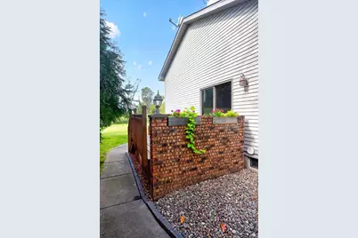 21990 Finley Court N, Forest Lake, MN 55025 - Photo 5