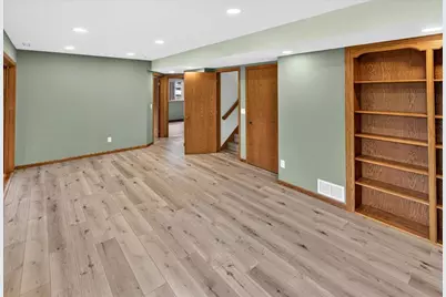 21990 Finley Court N, Forest Lake, MN 55025 - Photo 35