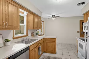 3829 Oak St N, Brooklyn Center, MN 55429 - Photo 13