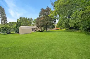 10500 39th Ave N, Plymouth, MN 55441 - Photo 31