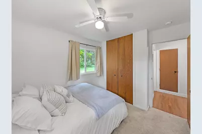 10500 39th Avenue N, Plymouth, MN 55441 - Photo 23