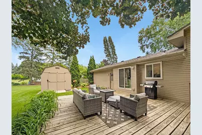 10500 39th Avenue N, Plymouth, MN 55441 - Photo 27