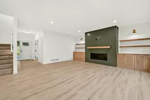 3756 Stonehedge Dr NE, Rochester, MN 55906 - Photo 5