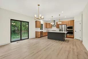3756 Stonehedge Dr NE, Rochester, MN 55906 - Photo 7