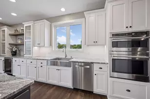 25398 Mardale Dr, Rogers, MN 55374 - Photo 9