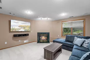 7640 Bowman Ct, Inver Grove Heights, MN 55076 - Photo 27