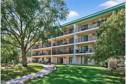 10501 Cedar Lake Road #318, Minnetonka, MN 55305 - Photo 35