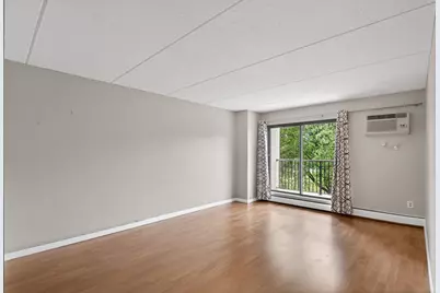 10501 Cedar Lake Road #318, Minnetonka, MN 55305 - Photo 15