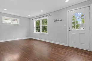2708 Webster Ave S, Saint Louis Park, MN 55416 - Photo 3