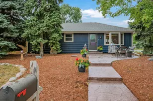 9581 Pilgrim Ln N, Maple Grove, MN 55369 - Photo 1