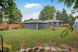 9581 Pilgrim Ln N, Maple Grove, MN 55369 - Photo 31