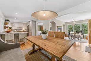 15803 Holdridge Rd E, Wayzata, MN 55391 - Photo 3