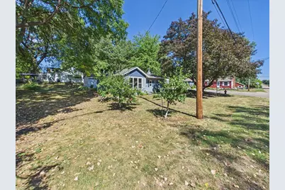 2379 Roselawn Avenue W, Lauderdale, MN 55113 - Photo 33