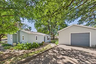 2379 Roselawn Ave W, Lauderdale, MN 55113 - Photo 3