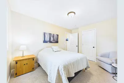2379 Roselawn Avenue W, Lauderdale, MN 55113 - Photo 25