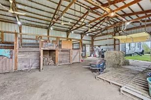 927 40th St, Clayton, WI 54004 - Photo 39