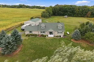 927 40th St, Clayton, WI 54004 - Photo 5