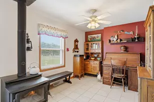 927 40th St, Clayton, WI 54004 - Photo 11