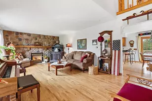 927 40th St, Clayton, WI 54004 - Photo 5