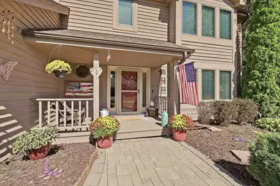 112122 Haering Lane, Chaska, MN 55318 - Photo 3