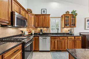 8977 Deer Run Dr, Victoria, MN 55386 - Photo 5