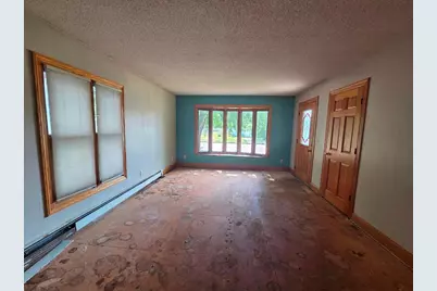 645 W 3rd Street, Rush City, MN 55069 - Photo 5