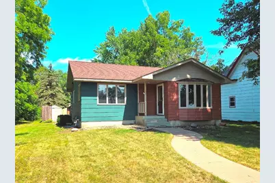 645 W 3rd Street, Rush City, MN 55069 - Photo 1