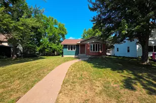 645 W 3rd St, Rush City, MN 55069 - Photo 27