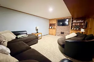 821 Turner St, Worthington, MN 56187 - Photo 23