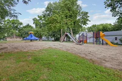 611 E Sheridan Avenue, Montevideo, MN 56265 - Photo 73
