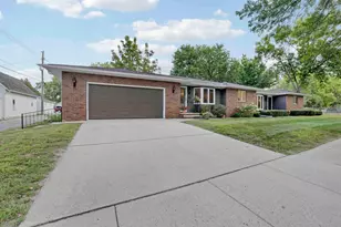 611 E Sheridan Ave, Montevideo, MN 56265 - Photo 3