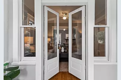 1047 5th Street E, Saint Paul, MN 55106 - Photo 3