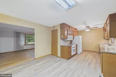 2728 Sunset Lane, Burnsville, MN 55337 - Photo 9
