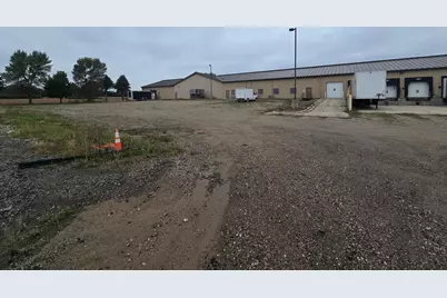 300 16th Avenue SE, Waseca, MN 56093 - Photo 15