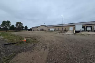 300 16th Ave SE, Waseca, MN 56093 - Photo 15