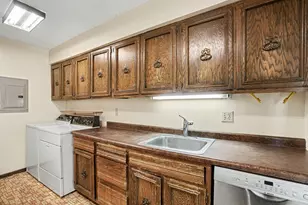 2531 Unity Ave N, Golden Valley, MN 55422 - Photo 11