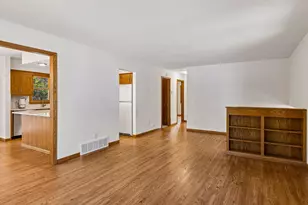 2215 Lincoln St NE, Minneapolis, MN 55418 - Photo 5