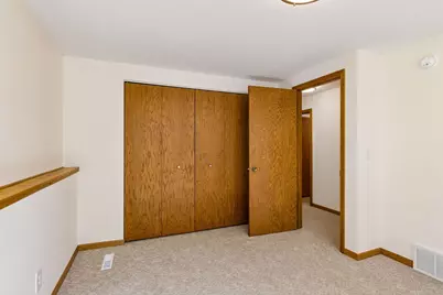 2215 Lincoln Street NE, Minneapolis, MN 55418 - Photo 23