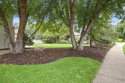 6808 Cambridge Road, Shakopee, MN 55379 - Photo 31